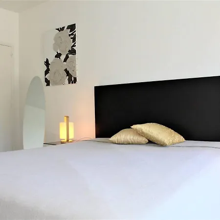 Moderne T3, 2 Chambres, Climatise, Parking, A Pied - Fr-1-252a-93 아파트