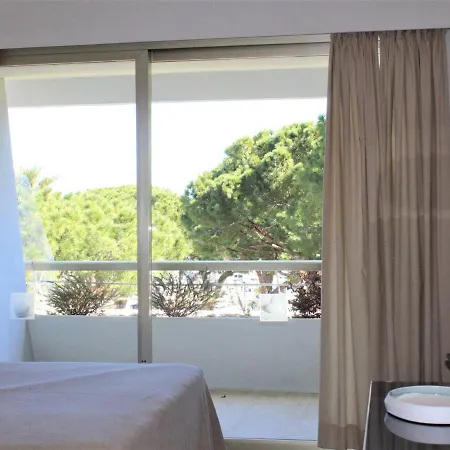 Moderne T3, 2 Chambres, Climatise, Parking, A Pied - Fr-1-252a-93 *