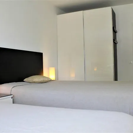 Moderne T3, 2 Chambres, Climatise, Parking, A Pied - Fr-1-252a-93 빌뇌브루베